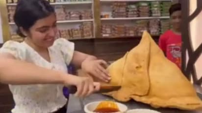 ഇത് 'ബാഹുബലി സമൂസ'; 30 മിനുറ്റിനുള്ളില്‍ തിന്നാല്‍ സമ്മാനമുണ്ടേ...