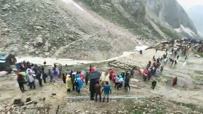 অমরনাথে মেঘভাঙা বৃষ্টি হয়নি- দাবি হাওয়া অফিসের, প্রাকৃতিক দুর্যোগ থেকে উদ্ধার ১৫ হাজার 