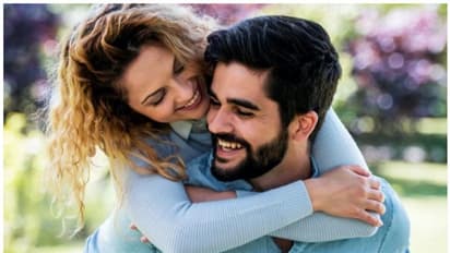 ದಶಕವಾದರೂ ರೊಮ್ಯಾಂಟಿಕ್ ಲೈಫ್ ಚೆನ್ನಾಗಿರ್ಬೇಕಂದ್ರೆ ಏನು ಮಾಡಬೇಕು? 