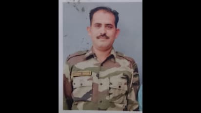 భారత సరిహద్దులోకి చొరబడుతున్న ఉగ్రవాదులతో పోరాడి జవాన్ మృతి..