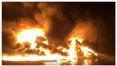 കുവൈത്തില് വെയര്ഹൗസില് തീപിടിത്തം