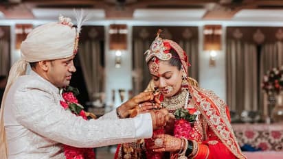 12 ವರ್ಷ ಡೇಟಿಂಗ್: ಇದೀಗ  ಸಂಗ್ರಾಮ್ ಸಿಂಗ್ ಜೊತೆ ಸಪ್ತಪದಿ ತುಳಿದ ಪಾಯಲ್ ರೋಹಟಗಿ