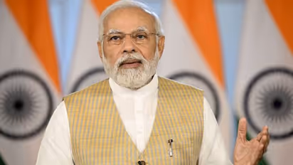 modi: சுதந்திர தினத்தின்போது வீடுகளில் தேசியக் கொடி ஏற்றுங்கள்: மக்களுக்கு பிரதமர் மோடி வலியுறுத்தல்