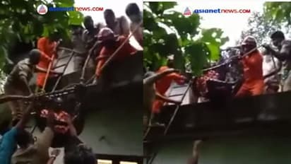 ടെറസ് വൃത്തിയാക്കാന്‍ കയറിയ വയോധികന് ടെറസില്‍ വീണു; രക്ഷകരായി പൊലീസും ഫയര്‍ഫോഴ്സും