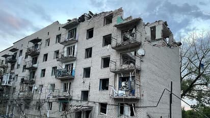 Ukraine war : చాసివ్ యార్ సిటీని ఢీకొట్టిన రష్యా క్షిపణి.. 15 మంది మృతి..