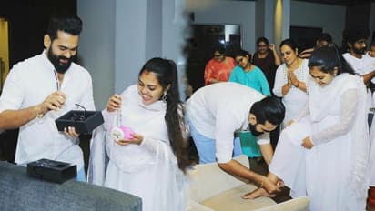 മൃദുലയ്ക്ക് കൊലുസണിയിച്ച് യുവ; ഒന്നാം വിവാഹം വാര്ഷികം ആഘോഷമാക്കി 'മൃദ്വ'