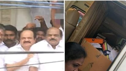 அதிமுக அலுவலகத்தை உடைத்து ஓபிஎஸ் அணியால் கொண்டு செல்லப்பட்ட ஆவணங்கள்..! எடப்பாடியிடம் இன்று ஒப்படைப்பு