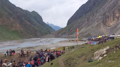 Amarnath Yatra 2023: Registration begins from April 17; Check steps to register, fees & other details
