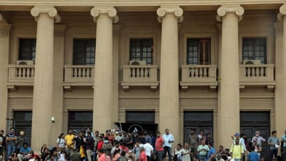 ಲಂಕಾ ಅಧ್ಯಕ್ಷ ಗೊಟಬಯ ಸಹೋದರ, ಮಾಜಿ ಸಚಿವ ದುಬೈ ಹಾರಲು ಯತ್ನ, ಜನರಿಂದ ತಡೆ!