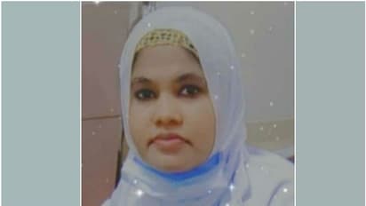 പ്രസവത്തെ തുടർന്ന് മരിച്ച മലയാളി നഴ്സിന്റെ മൃതദേഹം സൗദി അറേബ്യയില് ഖബറടക്കി