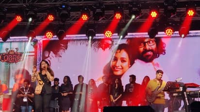 'கோப்ரா' ஆடியோ வெளியீட்டு விழாவில் கலந்து கொண்டு மாஸ் காட்டிய விக்ரம்... புகைப்பட தொகுப்பு!!