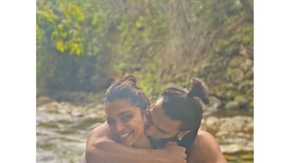 ರಣವೀರ್ ಸಿಂಗ್ ಜೊತೆಗಿನ ದೀಪಿಕಾ ಪಡುಕೋಣೆ ರೊಮ್ಯಾಂಟಿಕ್ ಫೋಟೋ ವೈರಲ್