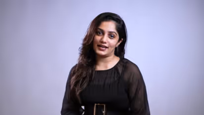 Arya : 'ബഡായി ബംഗ്ലാവിലെ പോലെ ഞാനൊരു പൊട്ടിയാണെന്ന് പലരും കരുതി', 'ബഡായി ടോക്കീസു'മായി ആര്യ