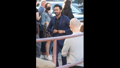 பொன்னியின் செல்வனுக்கு போட்டியாக களமிறங்கும் தனுஷ் படம்..! வேண்டவே வேண்டாம் என எச்சரிக்கும் ரசிகர்கள்