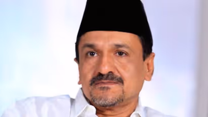 സാദിഖലി ശിഹാബ് തങ്ങള്‍ക്ക് യുഎഇ ഗോള്‍ഡന്‍ വിസ