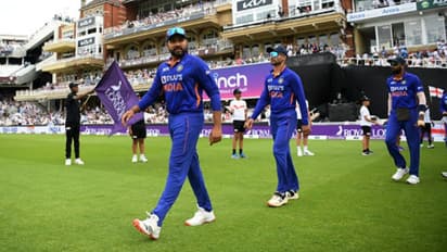 ടി20 ലോകകപ്പ്: ഇന്ത്യന്‍ ടീം പ്രഖ്യാപനത്തിന് ഇനി 15 നാള്‍, സ്ഥാനം ഉറപ്പാക്കിയത് ഇവര്‍ 12 പേര്‍