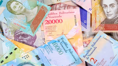  श्रीलंका की तरह तबाही की कगार पर पहुंच गए थे 8 देश, कोई हुआ कंगाल-कहीं फैल गई थी भुखमरी