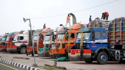 ಪಾಕಿಸ್ತಾನದಲ್ಲಿ ಆರ್ಥಿಕ ಬಿಕ್ಕಟ್ಟು ತೀವ್ರ: ವೇಗವಾಗಿ ಖಾಲಿಯಾಗುತ್ತಿದೆ ವಿದೇಶಿ ವಿನಿಮಯ ಮೀಸಲು, ನಗದು ಕೊರತೆ!