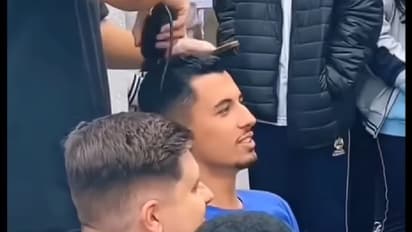 ಕ್ಯಾನ್ಸರ್‌ ಪೀಡಿತ ಸಹಪಾಠಿಗೆ ಜೊತೆಯಾಗಲು ತಮ್ಮ ತಲೆ ಬೋಳಿಸಿಕೊಂಡ ಮಕ್ಕಳು 