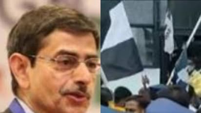 ஆளுநருக்கு எதிராக கருப்புக் கொடி போராட்டம்.. மதுரை காமராஜர் பல்கலை வெளியே பரபரப்பு. 