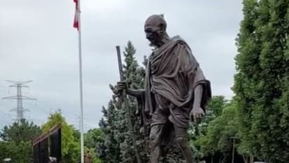 రిచ్మండ్ హిల్లోని విష్ణు ఆలయంలో గాంధీ విగ్రహం ధ్వంసం.. విచారణకు ఆదేశించిన భారత్