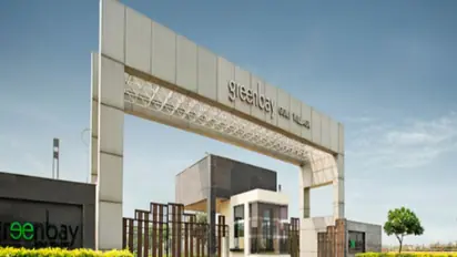 Property with swanky views of Golf course, Greenbay Golf Village