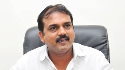 #Devara గ్లిప్స్ ఆనందంలో “ఆచార్య”టాపిక్.!ఇప్పుడే రిలీజ్ చేయాలా