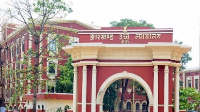 हाईकोर्ट के आदेश के बाद भी झारखंड में सेफ नहीं हैं गवाह, रांची के बार भवन में दिनदहाड़े दी गवाहों को धमकी