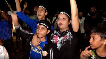 Video: राष्ट्रपति गोटाबाया ने इस्तीफा दिया तो खुशी से झूमे प्रदर्शनकारी, 7 दिन में होगा नए प्रेसिडेंट का चुनाव