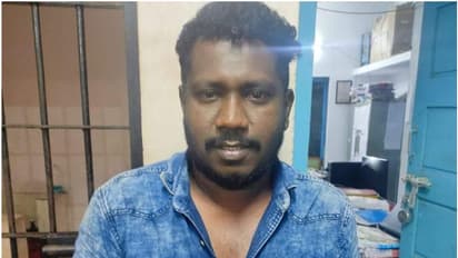 കളി ജയിച്ചാലും തോറ്റാലും സ്റ്റമ്പ് ഊരി തല്ലുന്ന 'സ്റ്റമ്പർ അനീഷ്'; ഓട്ടോകൂലി കൊടുക്കാതെ ഡ്രൈവറെ തല്ലി, പിടിയിൽ