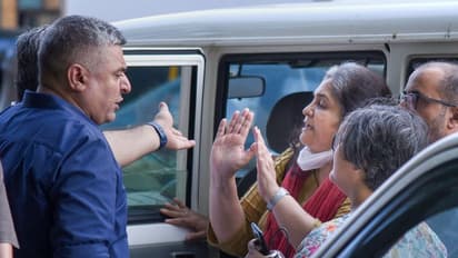 'ತಕ್ಷಣವೇ ಶರಣಾಗಿ..' ತೀಸ್ತಾ ಸೆಟಲ್ವಾಡ್ ಜಾಮೀನು ಅರ್ಜಿ ತಿರಸ್ಕರಿಸಿದ ಗುಜರಾತ್ ಹೈಕೋರ್ಟ್!