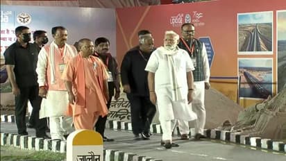जानिए Bundelkhand Expresway से जुड़ी खास बातें, पीएम मोदी बोले- नई सुविधाओं के साथ गढ़ रहे देश का भविष्य