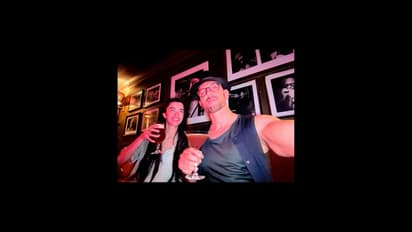 ಗರ್ಲ್‌ಫ್ರೆಂಡ್ ಜೊತೆ ಲಂಡನ್ ಕ್ಲಬ್‌ನಲ್ಲಿ ಹೃತಿಕ್ ರೋಷನ್ ಮಸ್ತ್ ಮಜಾ; ಫೋಟೋ ವೈರಲ್ 