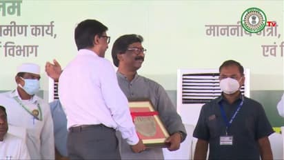 रांची में सीएम सोरेन का बड़ा कार्यक्रम: 11 हजार बेरोजगारों को सौंपा नियुक्ति पत्र, कई घोषणाओं के बारे में बताया