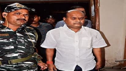 CM हेमंत सोरेन के विधायक प्रतिनिधि अरेस्ट, ED के छापे में घर से मिले थे करोड़ कैश, जानें क्या है मामला