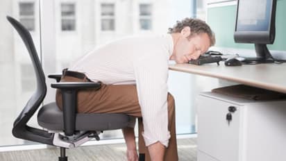 மதியம் சாப்பிட்ட பிறகு தூக்கம் வருதா? கட்டுப்படுத்த செம்ம டிப்ஸ்!!