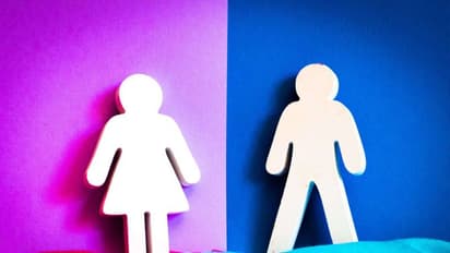 Sex Ratio : 1000 പുരുഷന്മാര്‍ക്ക് 968 സ്ത്രീകള്‍; കേരളത്തില്‍ പെണ്‍കുഞ്ഞുങ്ങളുടെ ജനനത്തില്‍ വര്‍ധനവ്