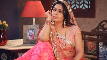 बेड टूटा तो 'अंगूरी भाभी' को मिला असहनीय दर्द, अब बैठकर करनी पड़ रही 'भाभी जी घर पर हैं' की शूटिंग