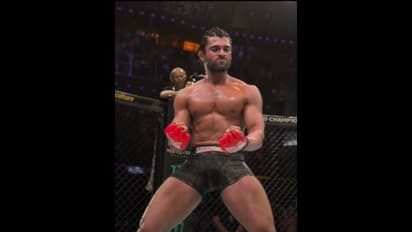 కక్కుర్తితో కారులో చేసా...శృంగారంపై ఓపెన్ అయిన విజయ్ దేవరకొండ