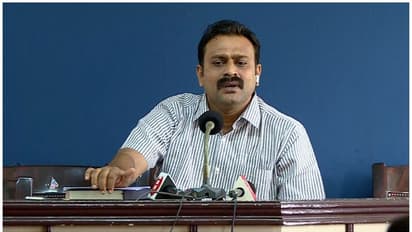 യൂത്ത്കോൺഗ്രസിലെ നടപടി: അംഗീകരിക്കുന്നു,ചാറ്റ് ചോർത്തിയവരെ കണ്ടെത്തണം,സിപിഎമ്മിലേക്കില്ല-എൻഎസ് നുസൂർ