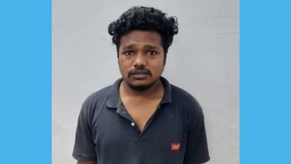 സര്‍ക്കാര്‍ ഉദ്യോഗസ്ഥയായ യുവതിയെ വഴിയില്‍ തടഞ്ഞുനിര്‍ത്തി കടന്നുപിടിച്ച യുവാവ് പിടിയിൽ