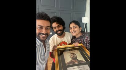 புது பாடலுடன் வெளிவரும் சூரரைப் போற்று ஹிந்தி ரீமேக்: ஜிவி பிரகாஷ் வெளியிட்ட அப்டேட்!