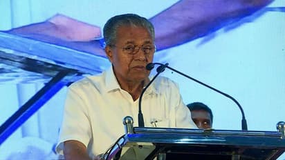 വകുപ്പുകളെ ശക്തിപ്പെടുത്താൻ : മുഖ്യമന്ത്രിയുടെ അധ്യക്ഷതയിൽ വകുപ്പ് മേധാവികളുടേയും കളക്ടർമാരുടേയും യോ​ഗം