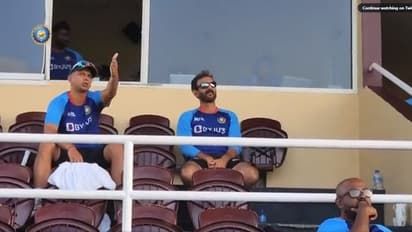 സിറാജിന്റെ വൈഡ് കണ്ട് രോഷമടക്കാനാവാതെ ദ്രാവിഡ്-വീഡിയോ