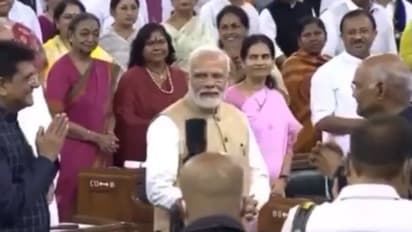 മോദി രാഷ്ട്രപതിയെ അവഗണിച്ചെന്ന ആരോപണവുമായി ആം ആദ്മിയും കോണ്ഗ്രസും; വീഡിയോ സന്ദർഭോചിതമല്ലെന്ന് ട്വിറ്റർ