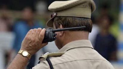 25 லட்சம் கடன்.. திருப்பி கேட்டவரை வெளிநாட்டில் அடகு வைத்த வாலிபர் - அதிர்ச்சி சம்பவம்