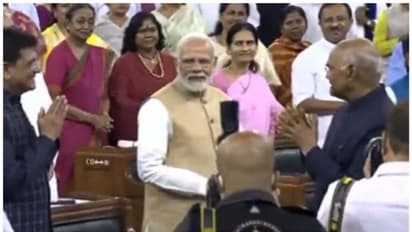 రాష్ట్రపతి రామ్నాథ్ కోవింద్కు నమస్కరించని ప్రధాని? ఆప్ నేత ట్వీట్పై ట్విట్టర్ అభ్యంతరం