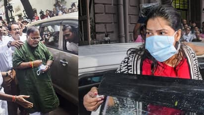 पश्चिम बंगाल का शिक्षक भर्ती घोटाला: आरोपी मंत्री पार्थ चटर्जी के लिए एयरपोर्ट तक बनाया गया ग्रीन कॉरिडोर
