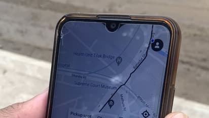दिल्ली में बारिश के बीच कस्टमर ने कैब ड्राइवर से पूछा- भैया कब आ रहे हो, जवाब ने सोशल मीडिया पर कर दी बरसात...