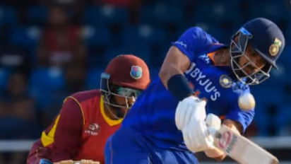 അക്സര് പട്ടേല് വെടിക്കെട്ടും ജയവും; പാക് റെക്കോര്ഡ് തകര്ത്ത് ഇന്ത്യ